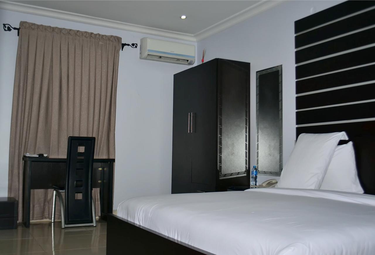 לגוס De Rigg Place - Alaka Estate, Surulere מראה חיצוני תמונה